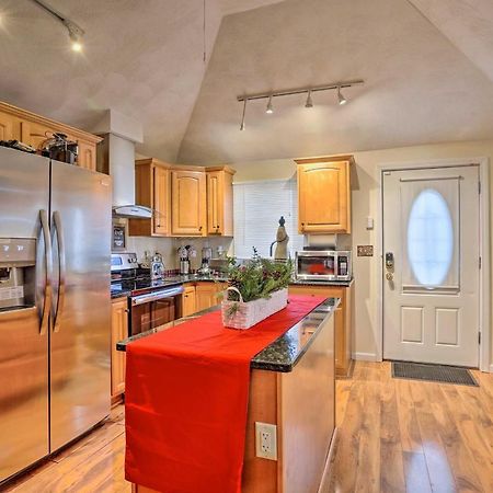 Charming Boston Area Home Less Than 1 Mi To Revere Beach! Εξωτερικό φωτογραφία